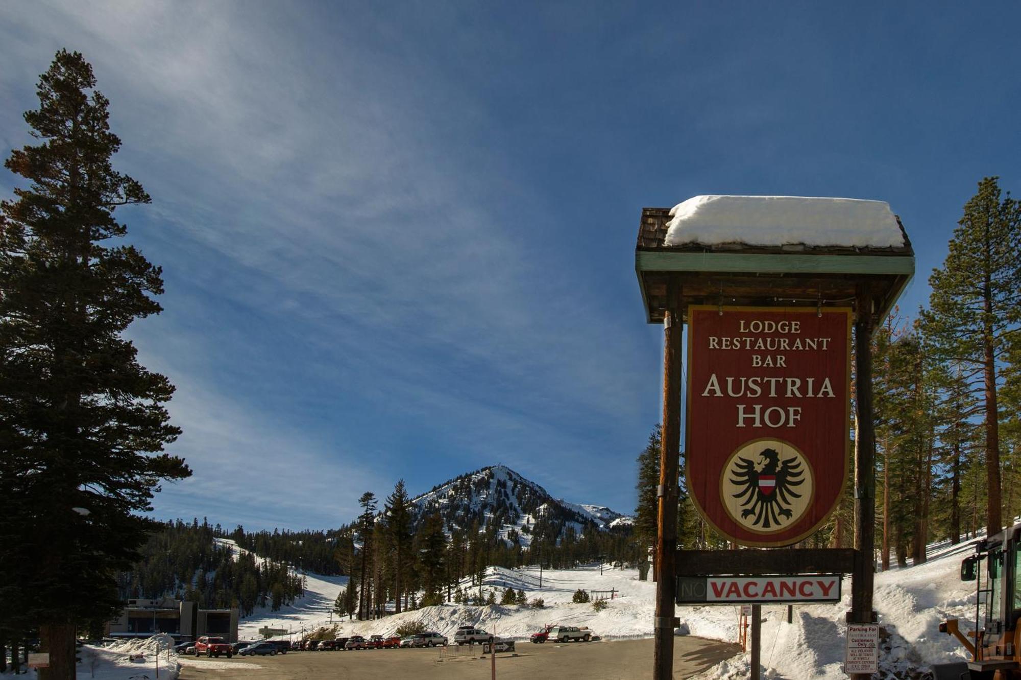 Austria Hof Lodge Mammoth Lakes Exterior photo