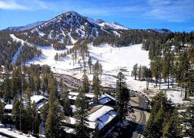 Austria Hof Lodge Mammoth Lakes Exterior photo